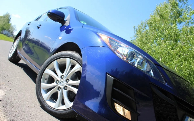 Mazda 3 cena 24500 przebieg: 110653, rok produkcji 2011 z Łęczyca małe 596